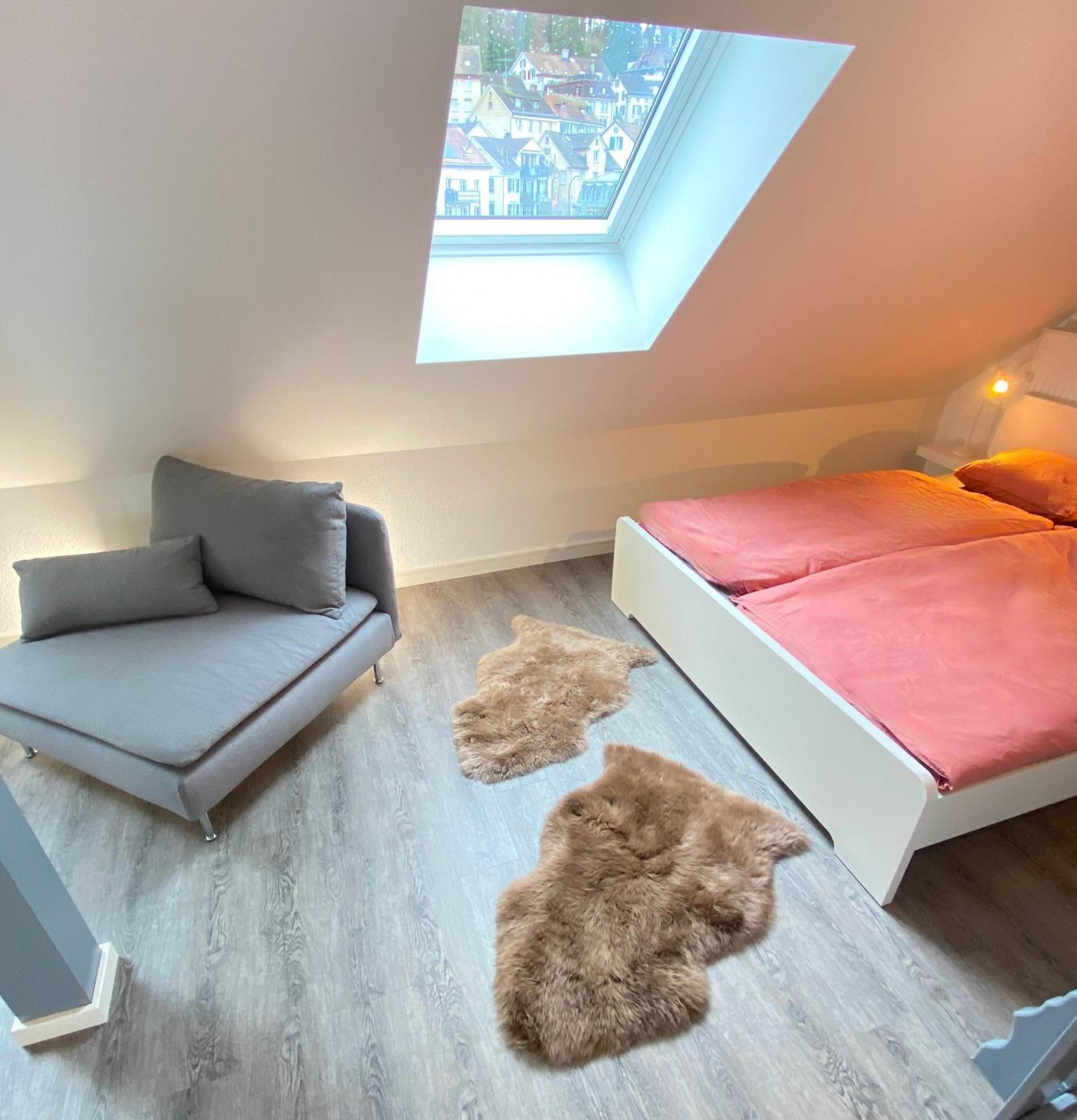 Ruhige, Neue Dachwohnung An Altstadt, Naehe Messe St. Gallen Kültér fotó